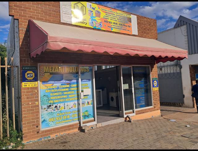 900M² RETAIL FOR SALE IN BRITS CENTRAL